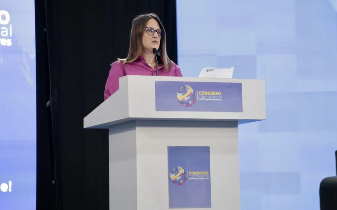 Ministra Pereira destaca éxito del ecosistema emprendedor en medio del bloqueo económico