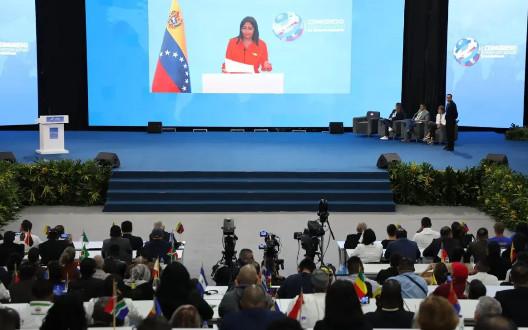Más de 260 invitados internacionales se reúnen en el Primer Congreso Internacional de Emprendedores
